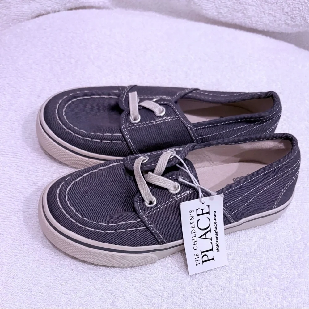 The Children’s Place loafer slip on shoe kids size 12